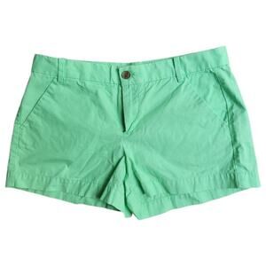 Gap Khakis by Gap Sunkissed Shorts in green Size 6